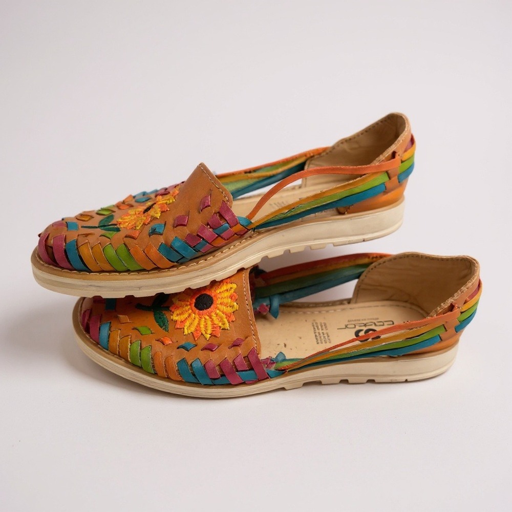 Castor Artisanal Mexican Huarache Sandals Embroidered Woven Leather Size 25 39 8
